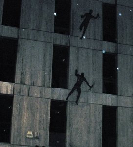 falling-london_30851009_17881